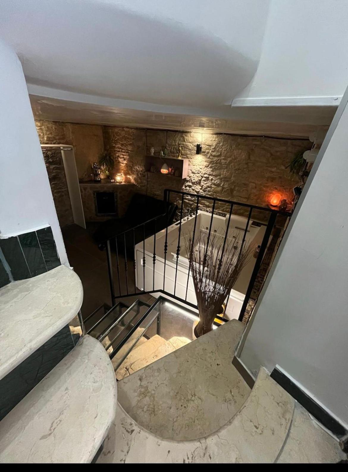 Relax For A Day Bed & Breakfast Barletta Exterior photo